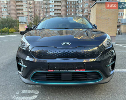 Киа Niro 2020 в Киеве на Automoto.ua Синий Киа Niro, объемом двигателя 0 л и пробегом 131 тыс. км за 17999 $, фото 2 на Automoto.ua