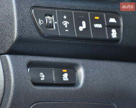 Синий Киа Niro, объемом двигателя 0 л и пробегом 79 тыс. км за 19333 $, фото 47 на Automoto.ua