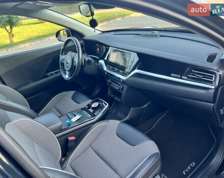 Синій Кіа Niro, об'ємом двигуна 0 л та пробігом 112 тис. км за 19500 $, фото 38 на Automoto.ua