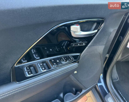 Синій Кіа Niro, об'ємом двигуна 0 л та пробігом 170 тис. км за 17999 $, фото 11 на Automoto.ua