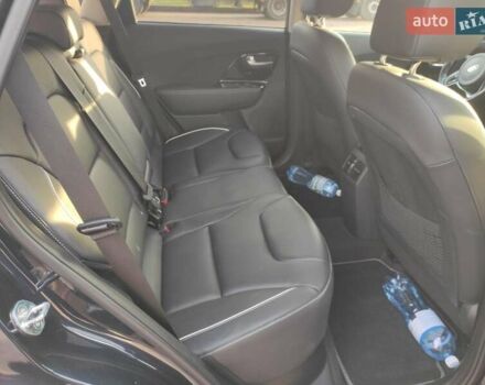 Синій Кіа Niro, об'ємом двигуна 0 л та пробігом 120 тис. км за 19890 $, фото 12 на Automoto.ua