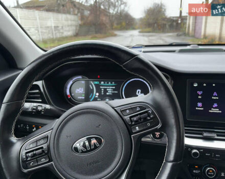 Синий Киа Niro, объемом двигателя 0 л и пробегом 115 тыс. км за 19900 $, фото 52 на Automoto.ua