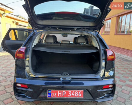 Синій Кіа Niro, об'ємом двигуна 0 л та пробігом 170 тис. км за 17999 $, фото 14 на Automoto.ua