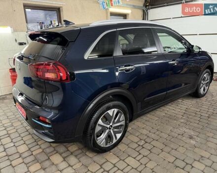 Синій Кіа Niro, об'ємом двигуна 0 л та пробігом 144 тис. км за 18799 $, фото 8 на Automoto.ua