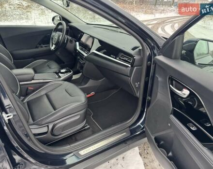 Синій Кіа Niro, об'ємом двигуна 0 л та пробігом 134 тис. км за 19300 $, фото 19 на Automoto.ua