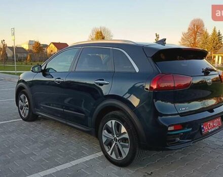 Киа Niro 2020 в Львове на Automoto.ua Синий Киа Niro, объемом двигателя 0 л и пробегом 149 тыс. км за 19900 $, фото 16 на Automoto.ua