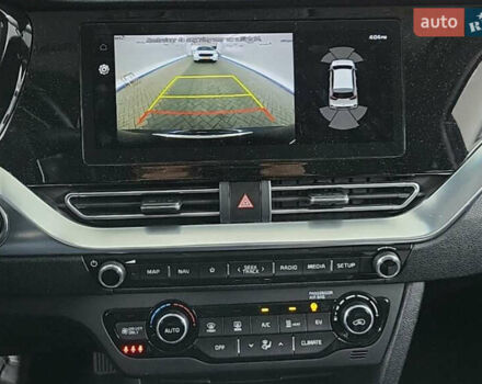 Киа Niro 2020 в Черкассах на Automoto.ua Синий Киа Niro, объемом двигателя 0 л и пробегом 137 тыс. км за 19190 $, фото 5 на Automoto.ua