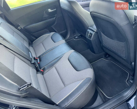 Синій Кіа Niro, об'ємом двигуна 0 л та пробігом 112 тис. км за 19500 $, фото 44 на Automoto.ua