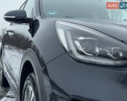 Синій Кіа Niro, об'ємом двигуна 0 л та пробігом 134 тис. км за 19300 $, фото 5 на Automoto.ua