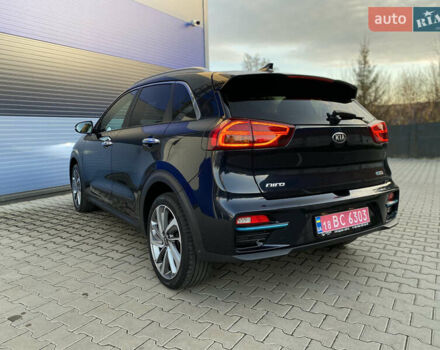 Синій Кіа Niro, об'ємом двигуна 0 л та пробігом 105 тис. км за 20300 $, фото 7 на Automoto.ua