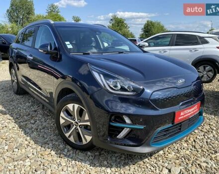 Киа Niro 2020 в Львове на Automoto.ua Синий Киа Niro, объемом двигателя 0 л и пробегом 75 тыс. км за 22900 $, фото 15 на Automoto.ua
