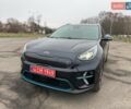 Синий Киа Niro, объемом двигателя 0 л и пробегом 155 тыс. км за 19900 $, фото 2 на Automoto.ua