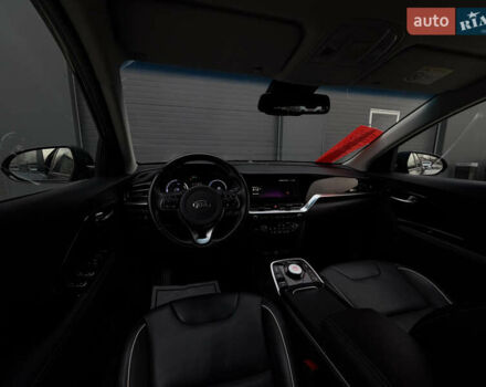 Синий Киа Niro, объемом двигателя 0 л и пробегом 135 тыс. км за 18999 $, фото 51 на Automoto.ua