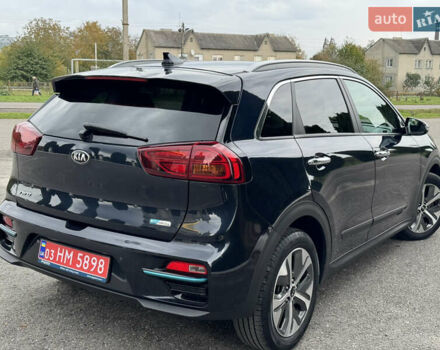 Синий Киа Niro, объемом двигателя 0 л и пробегом 156 тыс. км за 18800 $, фото 19 на Automoto.ua