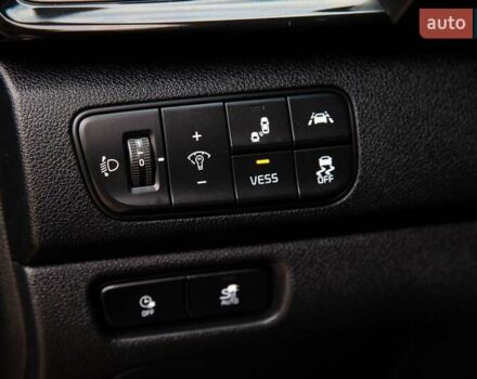 Синий Киа Niro, объемом двигателя 0 л и пробегом 99 тыс. км за 17950 $, фото 48 на Automoto.ua