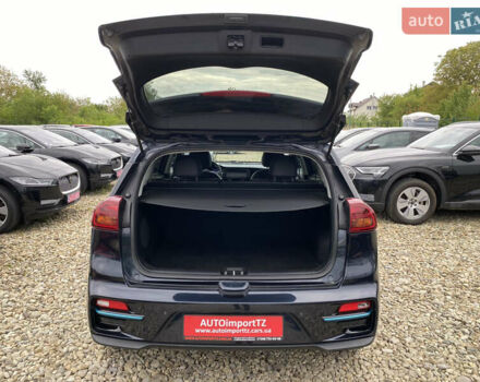 Синій Кіа Niro, об'ємом двигуна 0 л та пробігом 138 тис. км за 21200 $, фото 93 на Automoto.ua