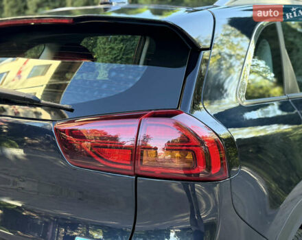 Синий Киа Niro, объемом двигателя 0 л и пробегом 131 тыс. км за 17999 $, фото 17 на Automoto.ua