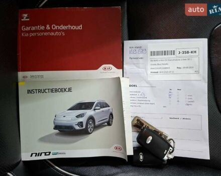 Синій Кіа Niro, об'ємом двигуна 0 л та пробігом 170 тис. км за 18300 $, фото 40 на Automoto.ua