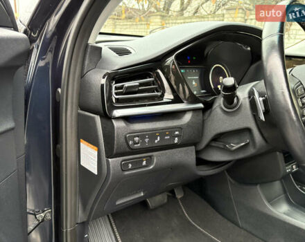 Синий Киа Niro, объемом двигателя 0 л и пробегом 115 тыс. км за 19900 $, фото 28 на Automoto.ua