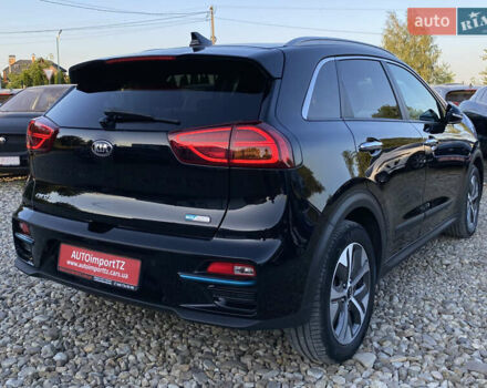 Киа Niro 2020 в Львове на Automoto.ua Синий Киа Niro, объемом двигателя 0 л и пробегом 106 тыс. км за 20900 $, фото 22 на Automoto.ua
