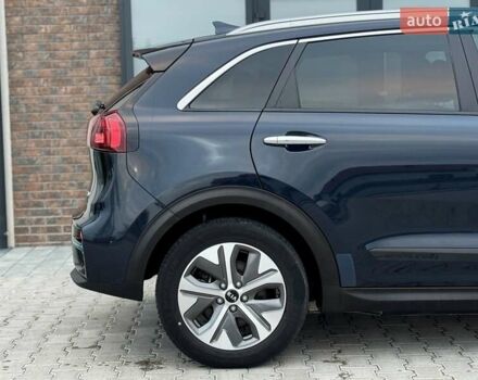 Синий Киа Niro, объемом двигателя 0 л и пробегом 95 тыс. км за 20500 $, фото 29 на Automoto.ua
