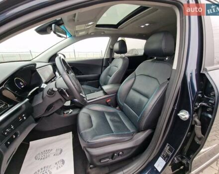Синий Киа Niro, объемом двигателя 0 л и пробегом 173 тыс. км за 17700 $, фото 16 на Automoto.ua