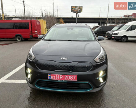 Синий Киа Niro, объемом двигателя 0 л и пробегом 125 тыс. км за 19600 $, фото 2 на Automoto.ua