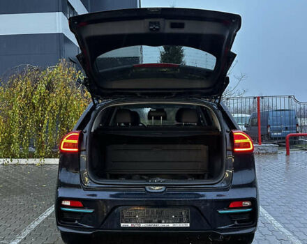 Синій Кіа Niro, об'ємом двигуна 0 л та пробігом 100 тис. км за 19900 $, фото 25 на Automoto.ua