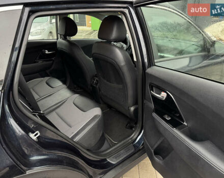 Синий Киа Niro, объемом двигателя 0 л и пробегом 63 тыс. км за 19990 $, фото 22 на Automoto.ua