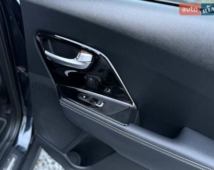 Синій Кіа Niro, об'ємом двигуна 0 л та пробігом 81 тис. км за 19350 $, фото 92 на Automoto.ua