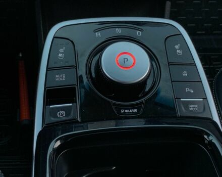 Синій Кіа Niro, об'ємом двигуна 0 л та пробігом 119 тис. км за 18455 $, фото 20 на Automoto.ua