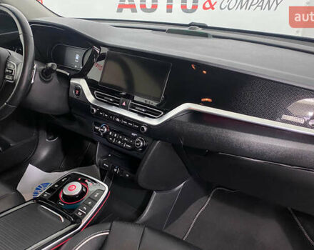 Синій Кіа Niro, об'ємом двигуна 0 л та пробігом 101 тис. км за 20950 $, фото 19 на Automoto.ua