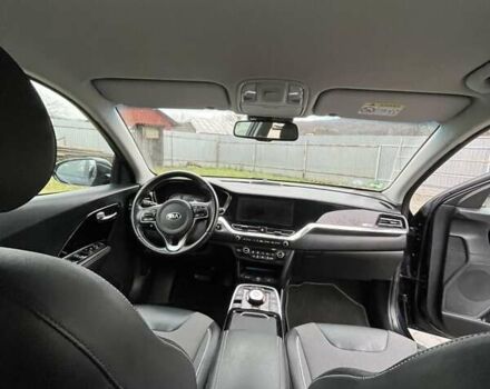 Синий Киа Niro, объемом двигателя 1.6 л и пробегом 120 тыс. км за 19113 $, фото 12 на Automoto.ua