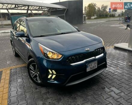 Синий Киа Niro, объемом двигателя 1.58 л и пробегом 58 тыс. км за 24500 $, фото 1 на Automoto.ua
