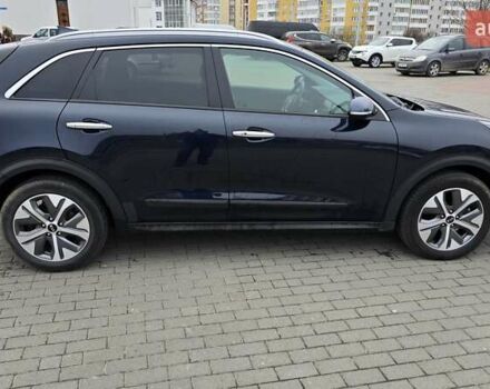 Синій Кіа Niro, об'ємом двигуна 0 л та пробігом 149 тис. км за 19000 $, фото 7 на Automoto.ua