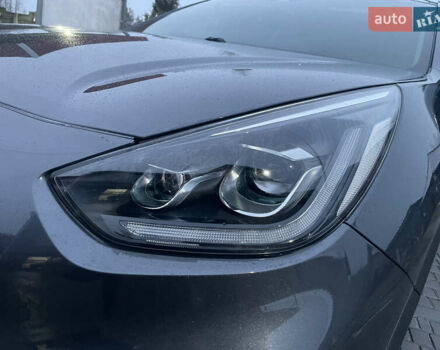 Синій Кіа Niro, об'ємом двигуна 0 л та пробігом 139 тис. км за 18500 $, фото 3 на Automoto.ua