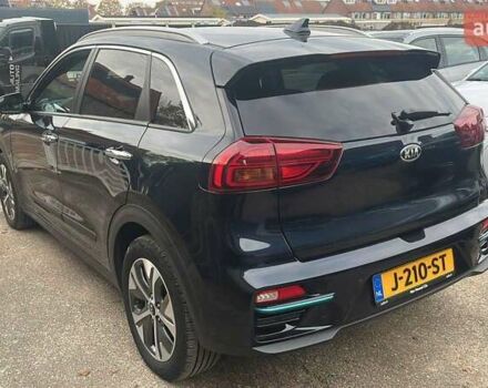 Синий Киа Niro, объемом двигателя 0 л и пробегом 173 тыс. км за 18700 $, фото 17 на Automoto.ua