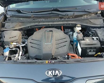 Киа Niro 2020 в Львове на Automoto.ua Синий Киа Niro, объемом двигателя 0 л и пробегом 149 тыс. км за 19900 $, фото 51 на Automoto.ua