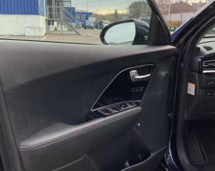 Синий Киа Niro, объемом двигателя 0 л и пробегом 104 тыс. км за 19150 $, фото 18 на Automoto.ua