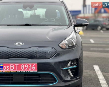 Синій Кіа Niro, об'ємом двигуна 0 л та пробігом 133 тис. км за 18900 $, фото 22 на Automoto.ua