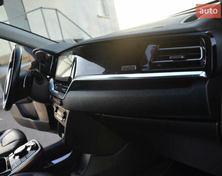 Синий Киа Niro, объемом двигателя 0 л и пробегом 79 тыс. км за 19333 $, фото 65 на Automoto.ua