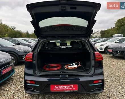 Синий Киа Niro, объемом двигателя 0 л и пробегом 117 тыс. км за 19900 $, фото 78 на Automoto.ua