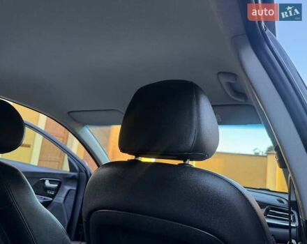 Синий Киа Niro, объемом двигателя 0 л и пробегом 138 тыс. км за 18350 $, фото 62 на Automoto.ua