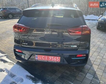 Синій Кіа Niro, об'ємом двигуна 0 л та пробігом 84 тис. км за 18500 $, фото 10 на Automoto.ua