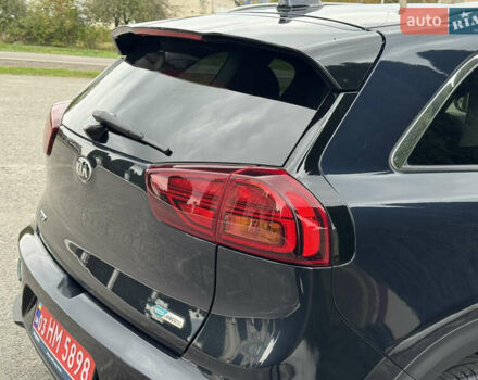 Синий Киа Niro, объемом двигателя 0 л и пробегом 156 тыс. км за 18900 $, фото 13 на Automoto.ua