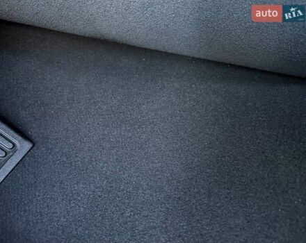 Синий Киа Niro, объемом двигателя 0 л и пробегом 138 тыс. км за 18350 $, фото 74 на Automoto.ua