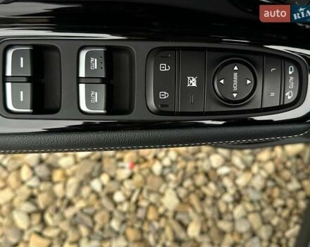 Синий Киа Niro, объемом двигателя 0 л и пробегом 117 тыс. км за 19900 $, фото 41 на Automoto.ua