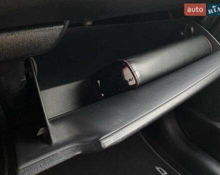 Синій Кіа Niro, об'ємом двигуна 0 л та пробігом 138 тис. км за 21200 $, фото 77 на Automoto.ua