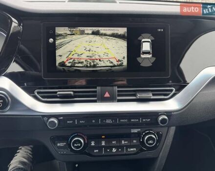 Синій Кіа Niro, об'ємом двигуна 0 л та пробігом 134 тис. км за 19300 $, фото 17 на Automoto.ua