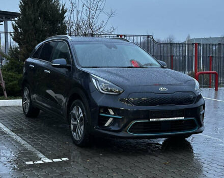 Синій Кіа Niro, об'ємом двигуна 0 л та пробігом 100 тис. км за 19900 $, фото 2 на Automoto.ua